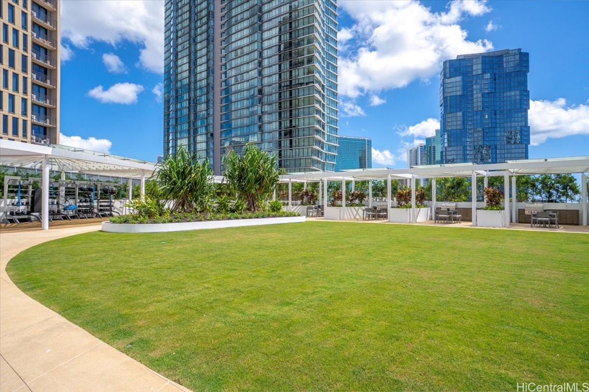 1000 Auahi Street 2510