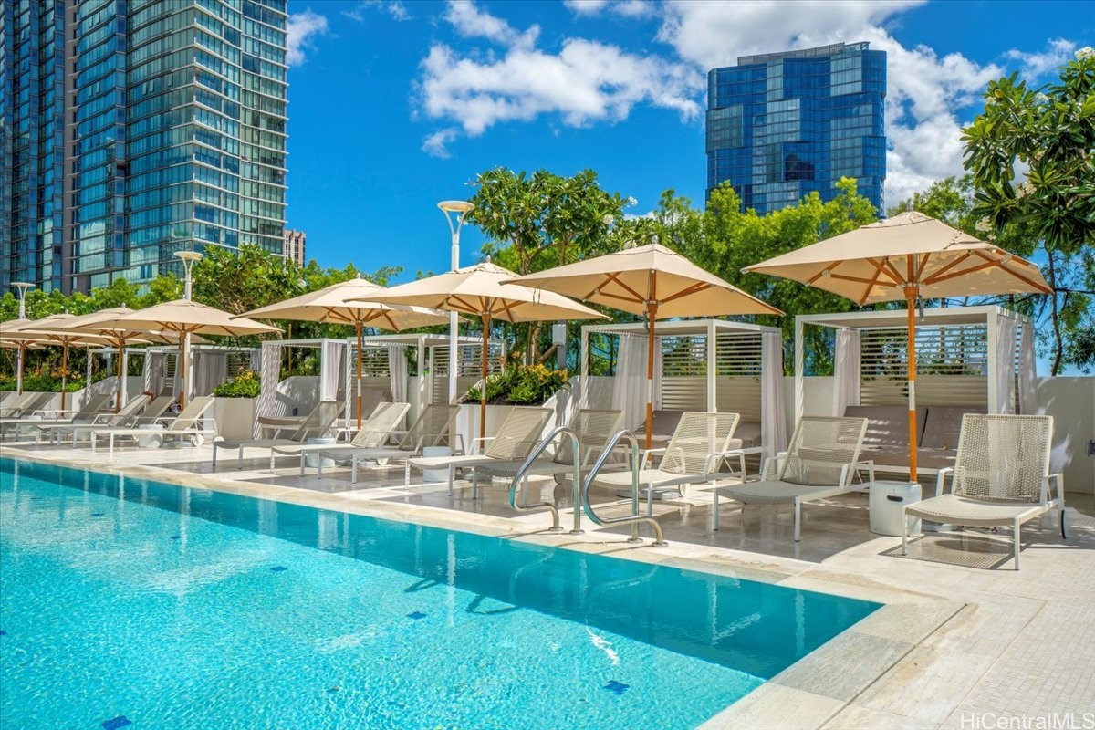 1000 Auahi Street 2510