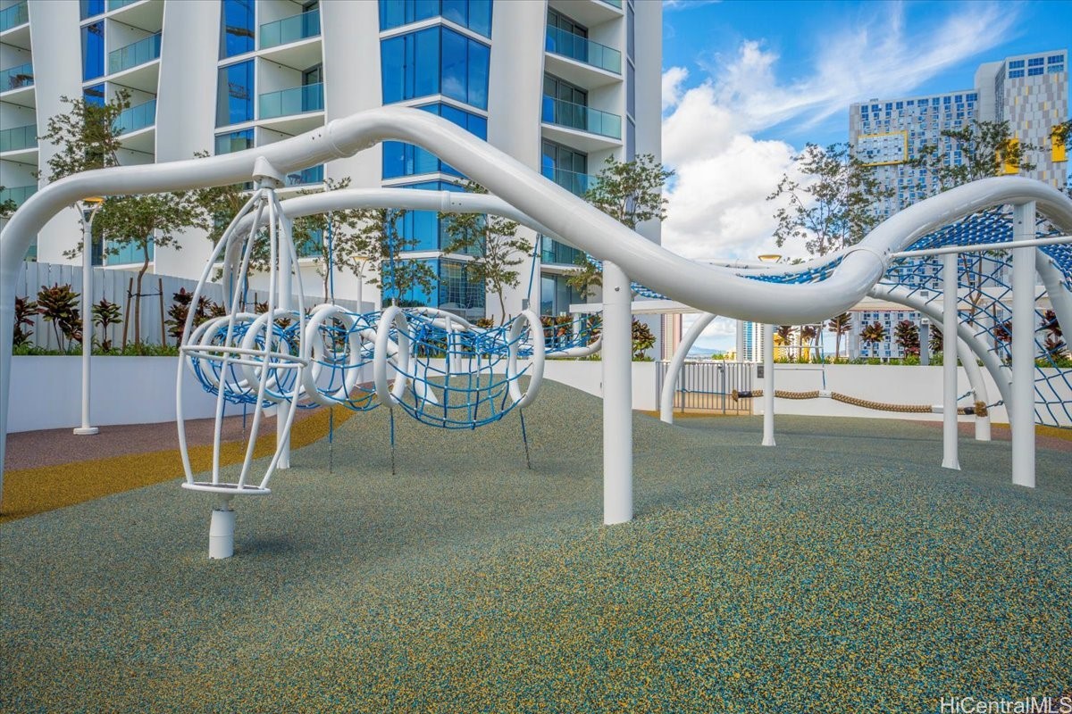 1000 Auahi Street 2510