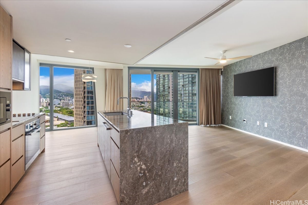 1000 Auahi Street 2510