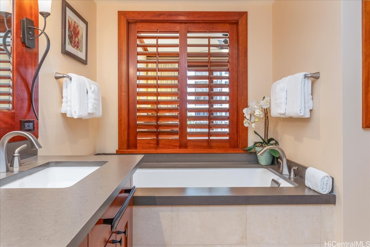 92-104 Waialii Place O-422