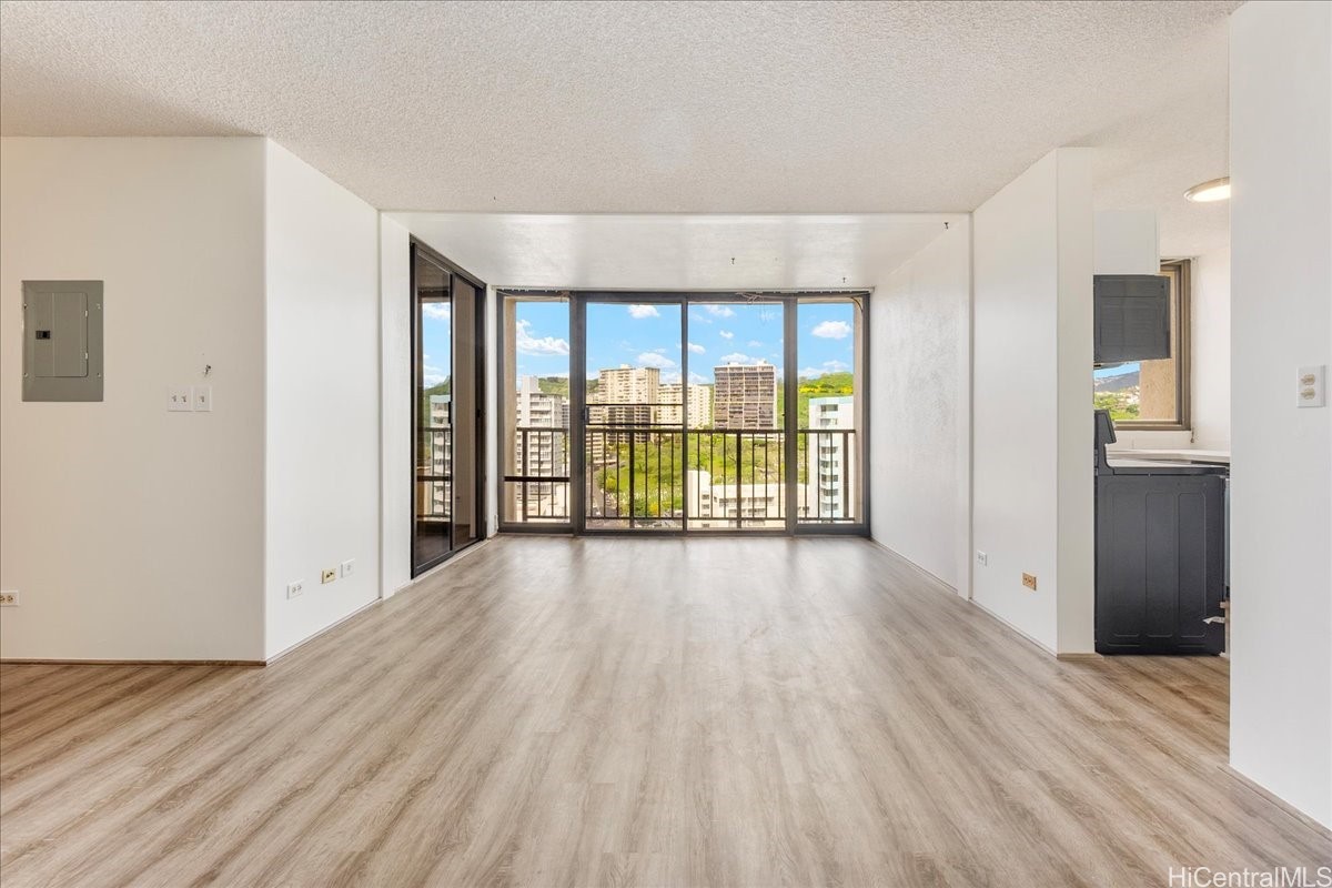 1201 Wilder Avenue 2006