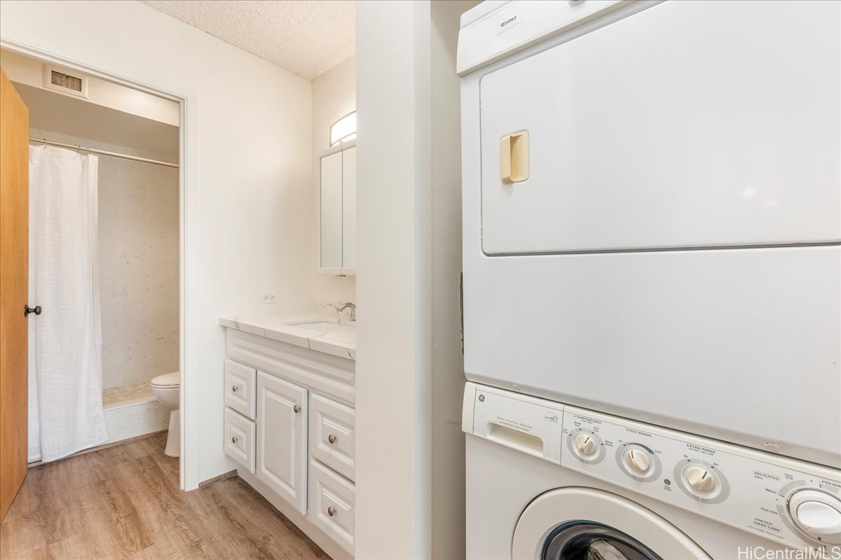 1201 Wilder Avenue 2006