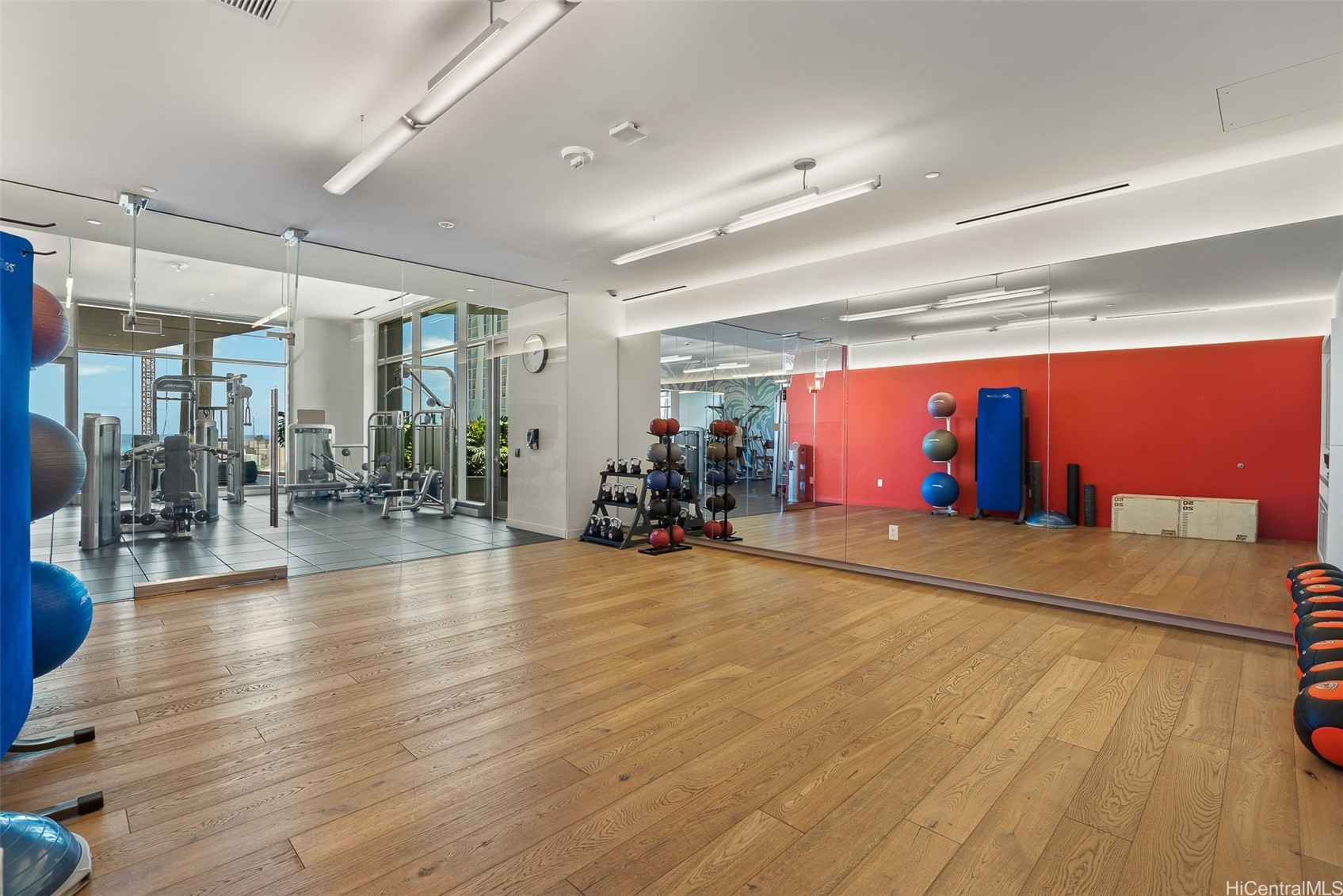 1001 Queen Street PH 3904