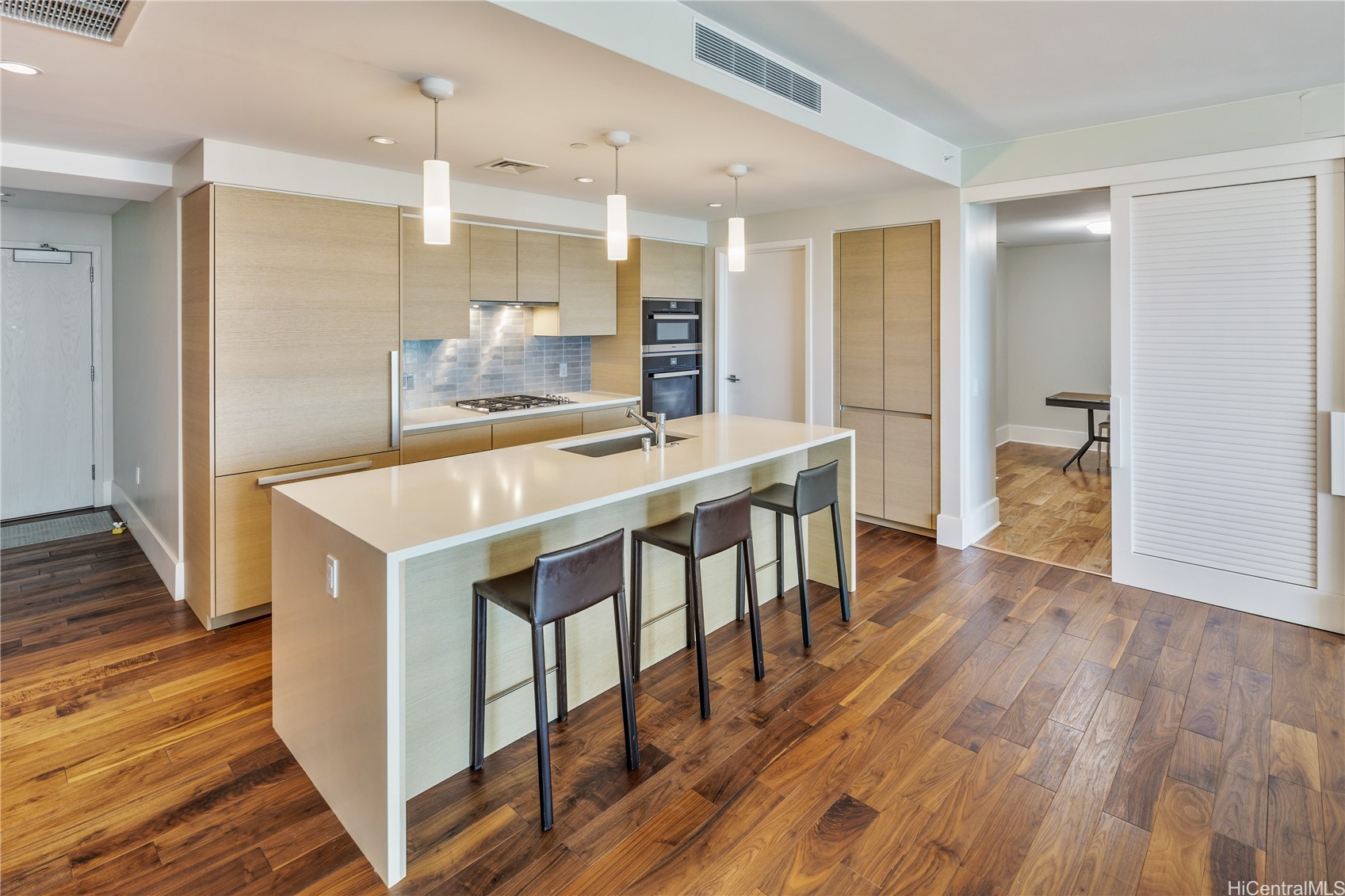 1108 Auahi Street 1202