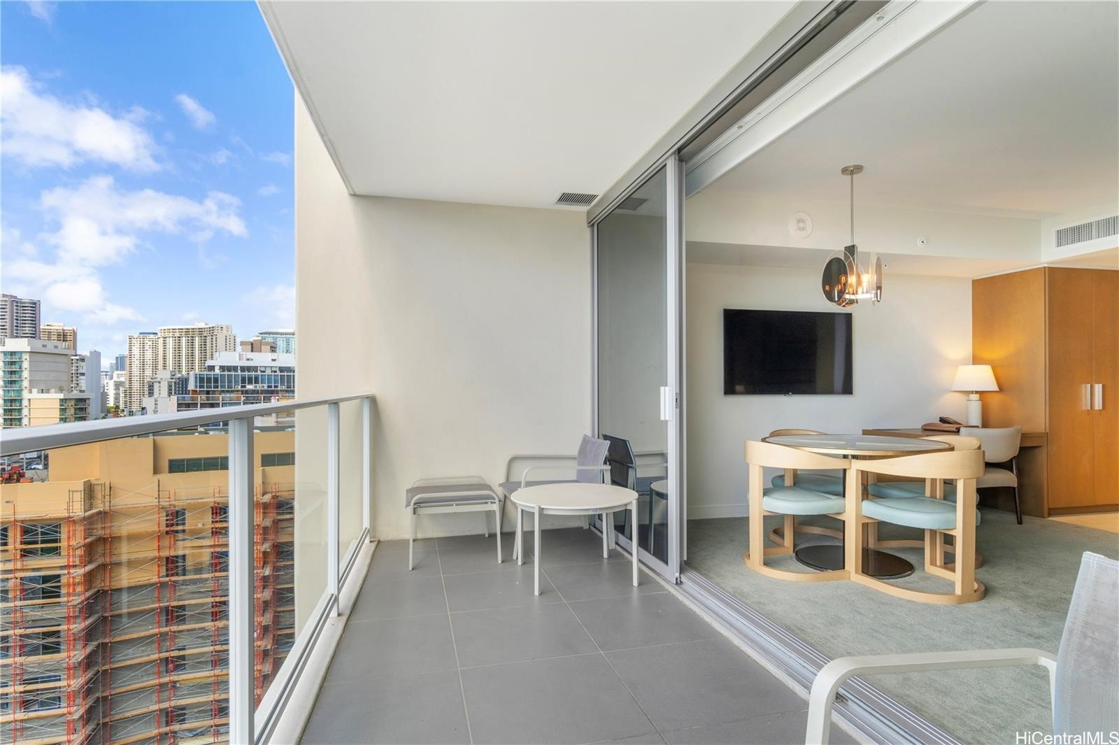 383 Kalaimoku Street 1405