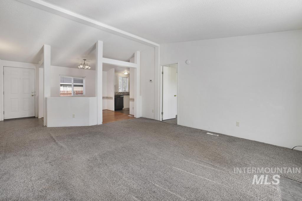 807 Union Avenue