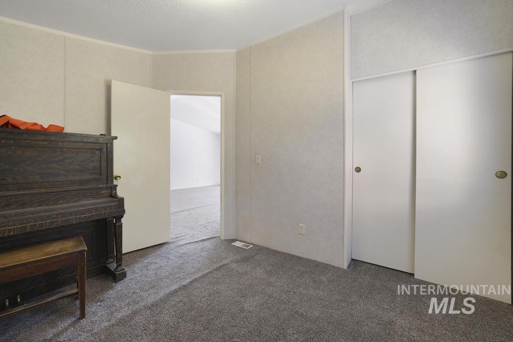 807 Union Avenue