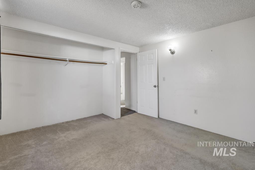 620 Orchard Ave