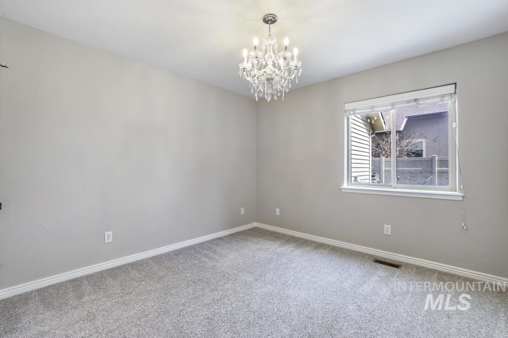 2121 Settlers Lane