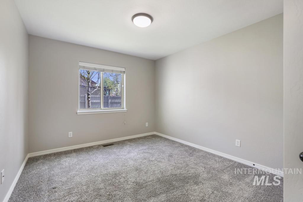 2121 Settlers Lane