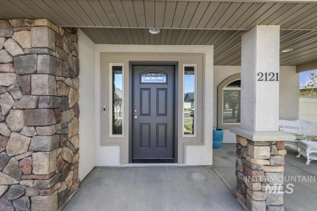 2121 Settlers Lane