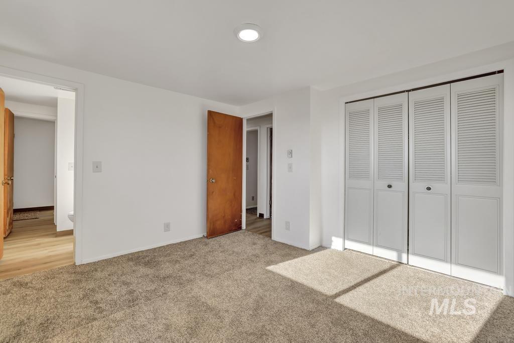 253 E Baseline Rd