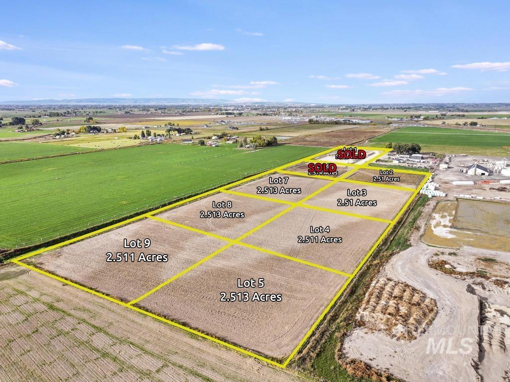 TBD 200 W Lot 5