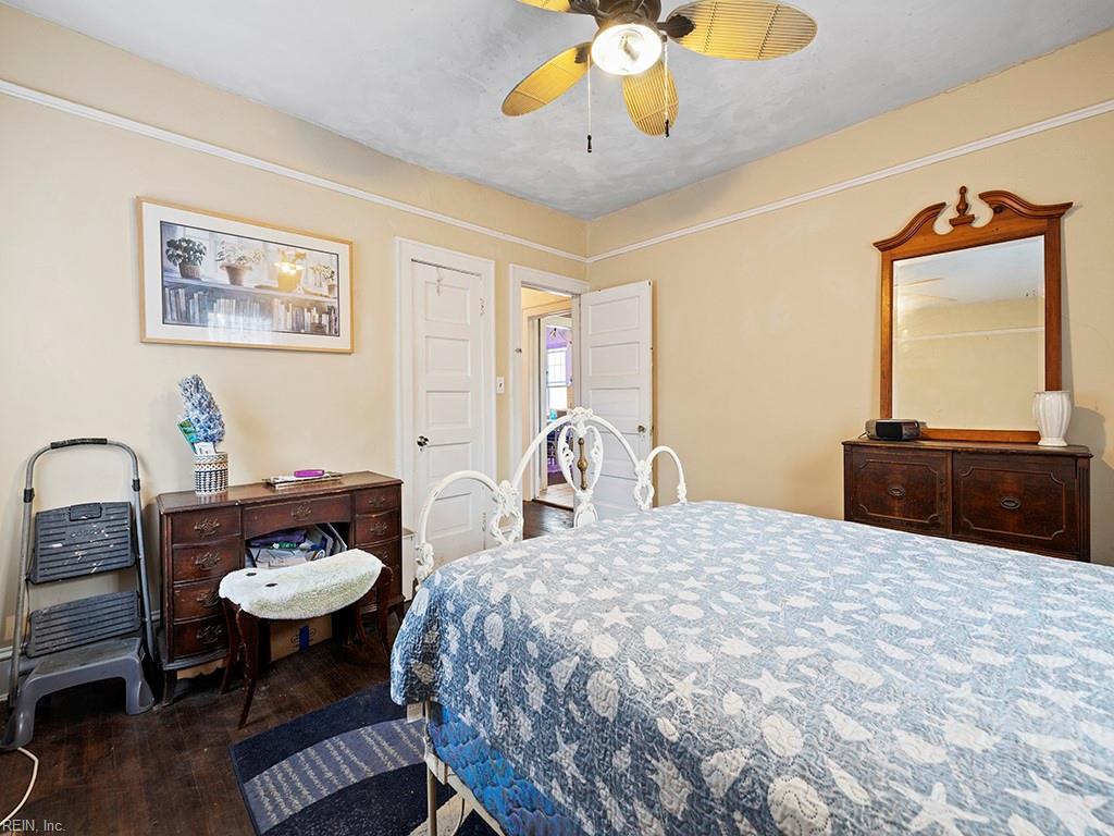 133 W Government AVE