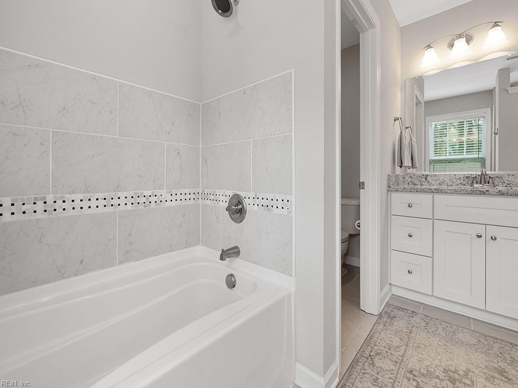 5804 Bernhowe Manor LN