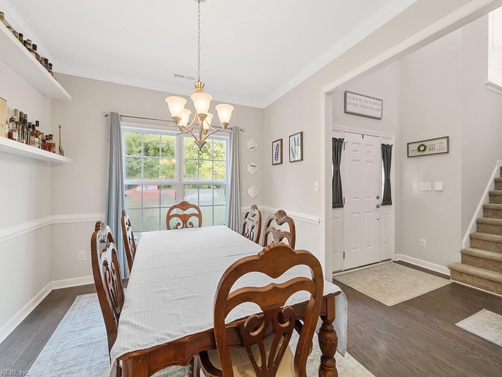 5804 Bernhowe Manor LN