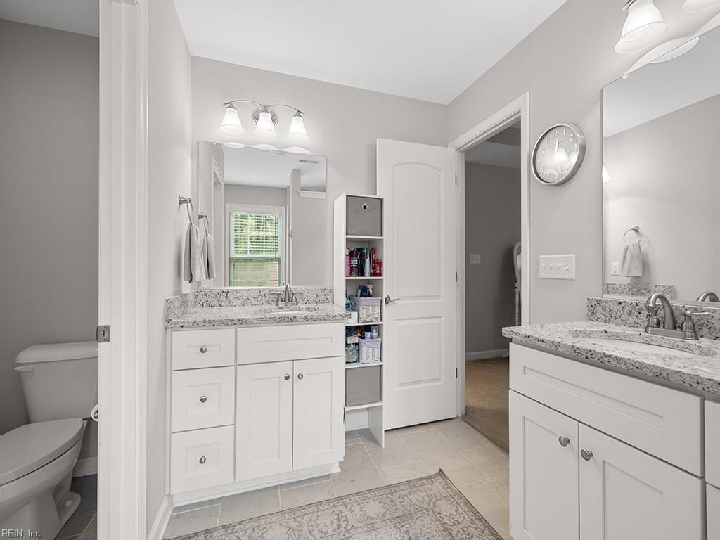 5804 Bernhowe Manor LN