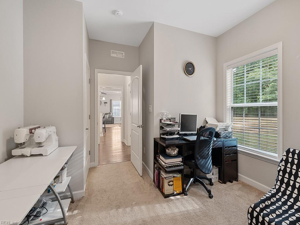 5804 Bernhowe Manor LN