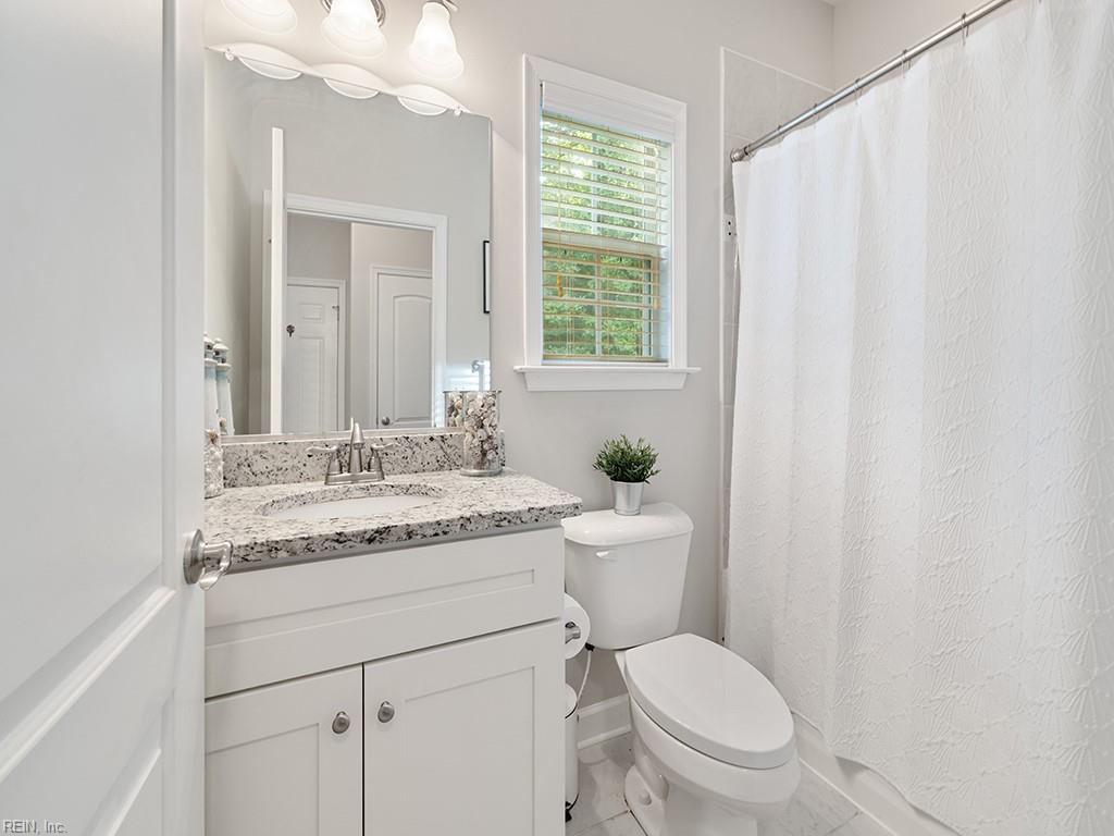 5804 Bernhowe Manor LN