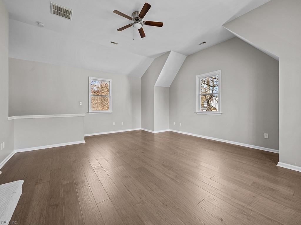 1300 Hunningdon Woods BLVD