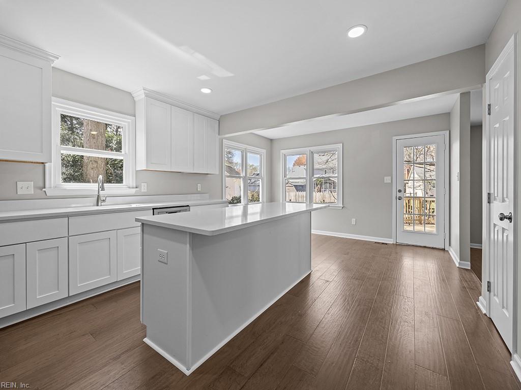 1300 Hunningdon Woods BLVD