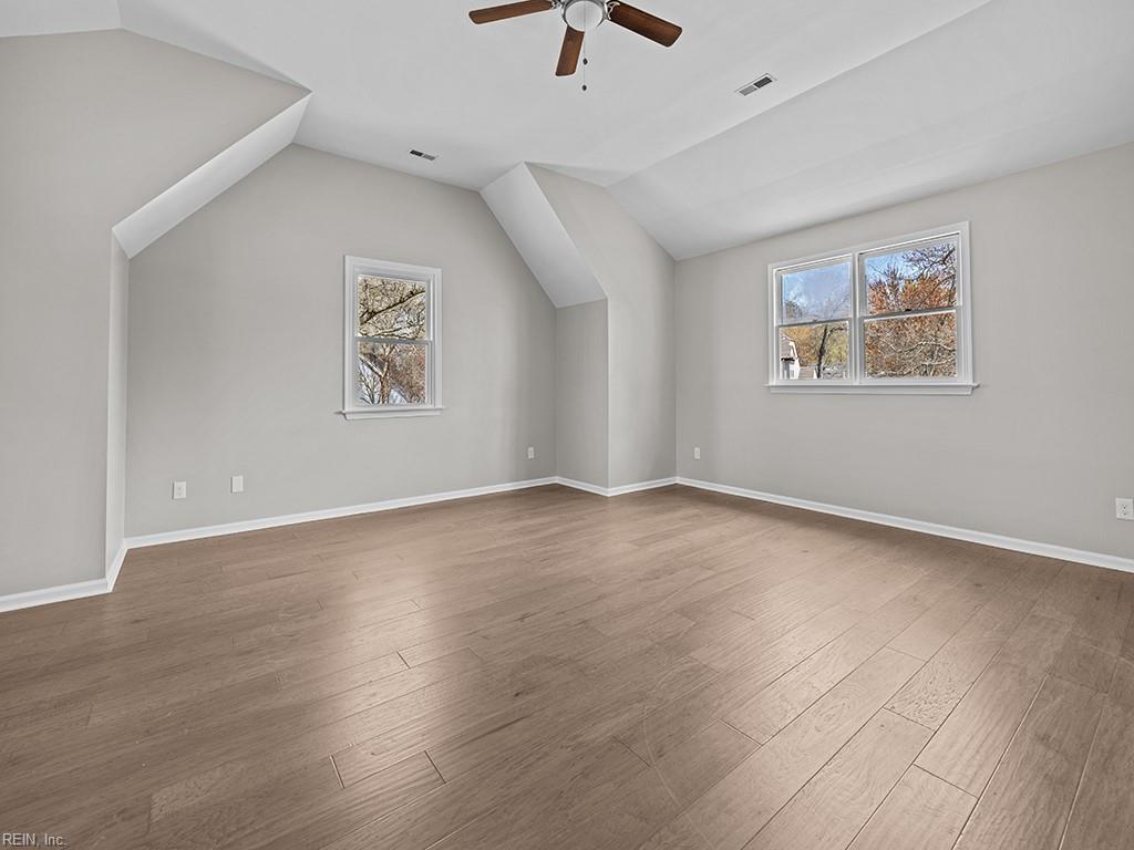 1300 Hunningdon Woods BLVD