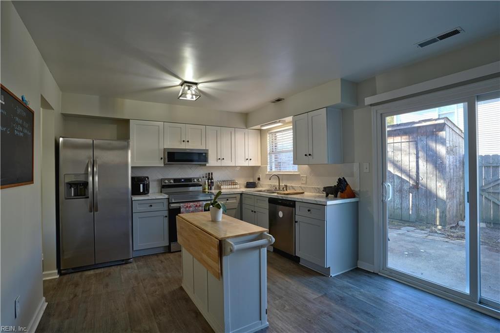 1803 Olde Buckingham RD