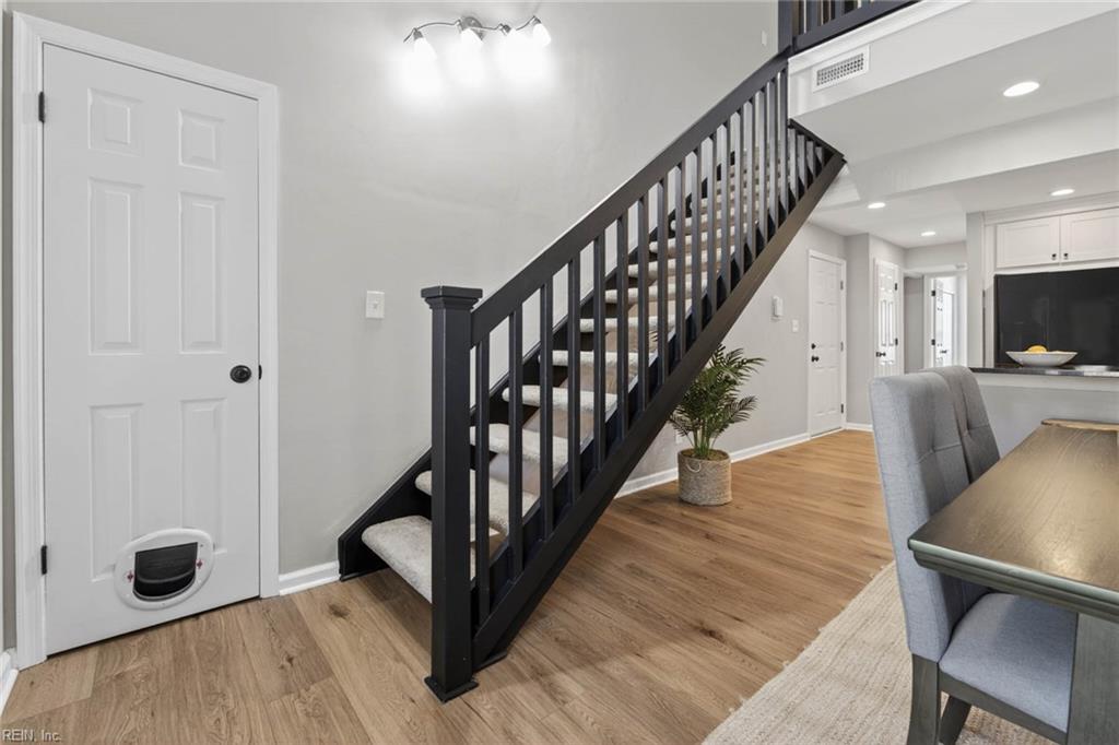 1206 Stockley GDNS 405