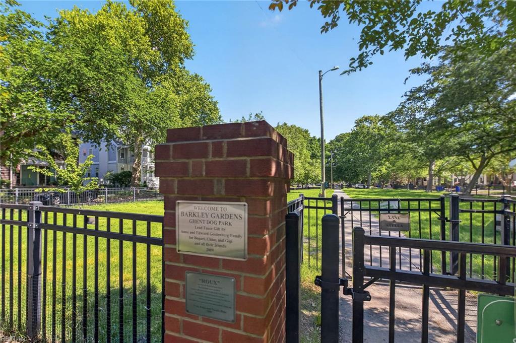 1206 Stockley GDNS 405