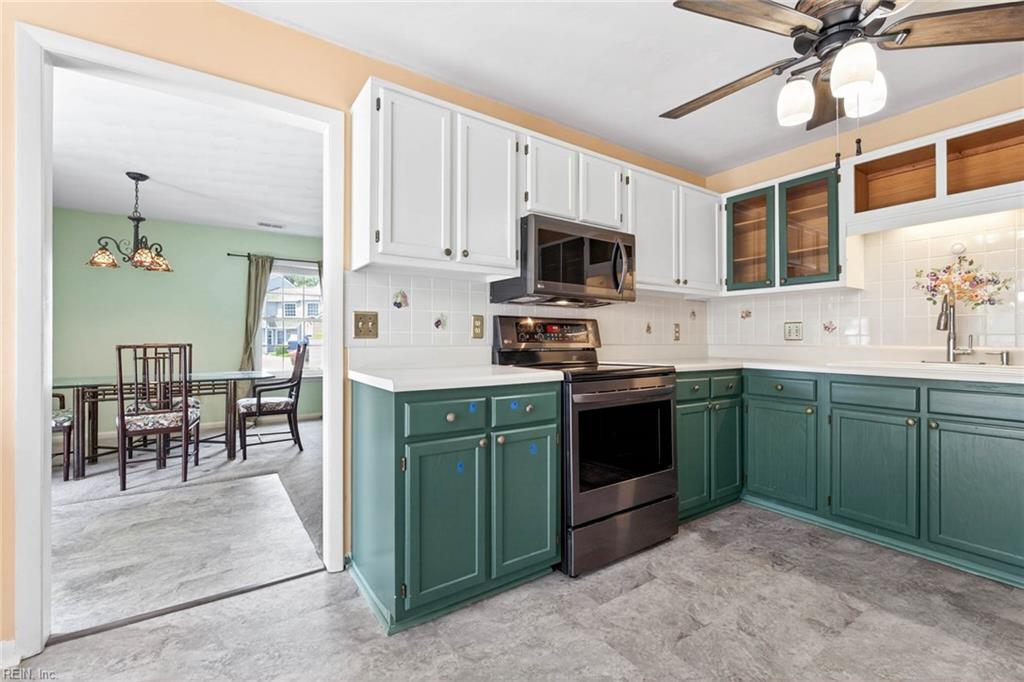 4910 Cypress Point CIR 102