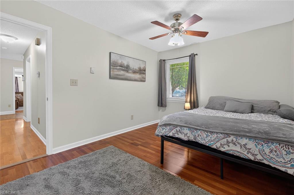 1117 Camelot CT
