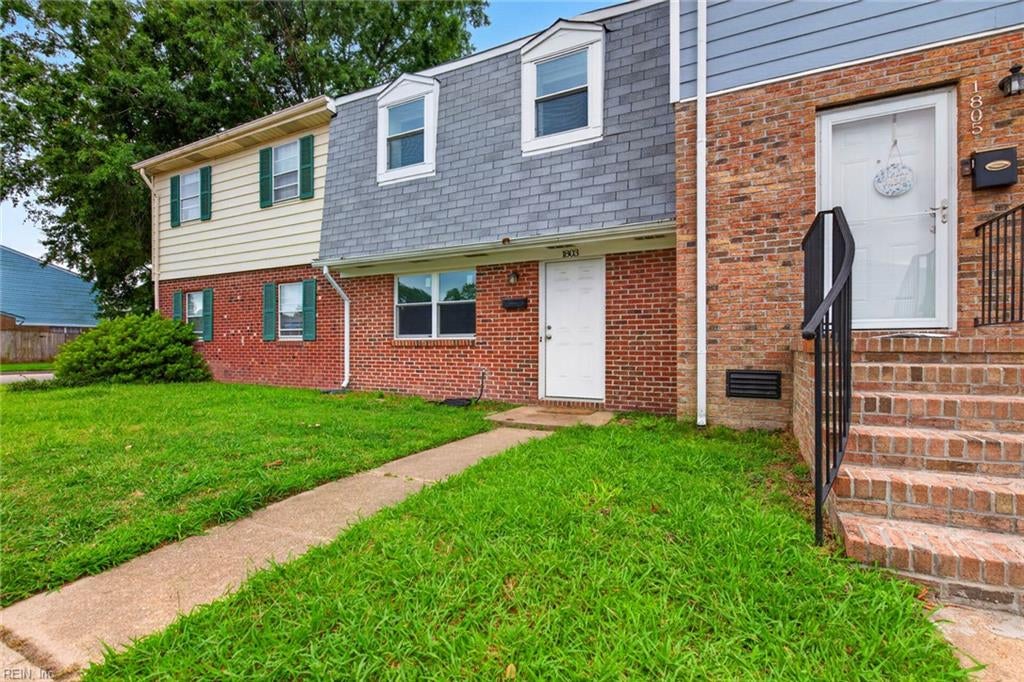 1803 Olde Buckingham RD