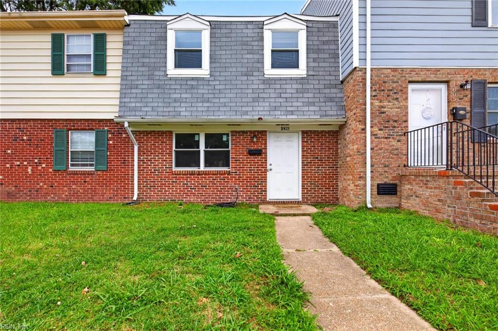 1803 Olde Buckingham RD
