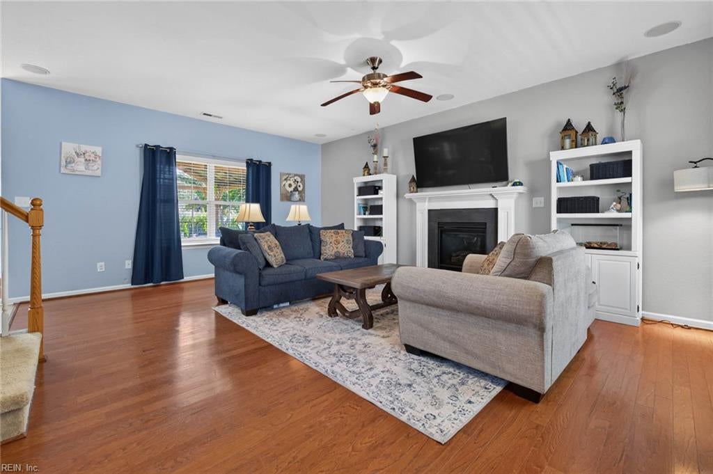 1217 Destiny WAY