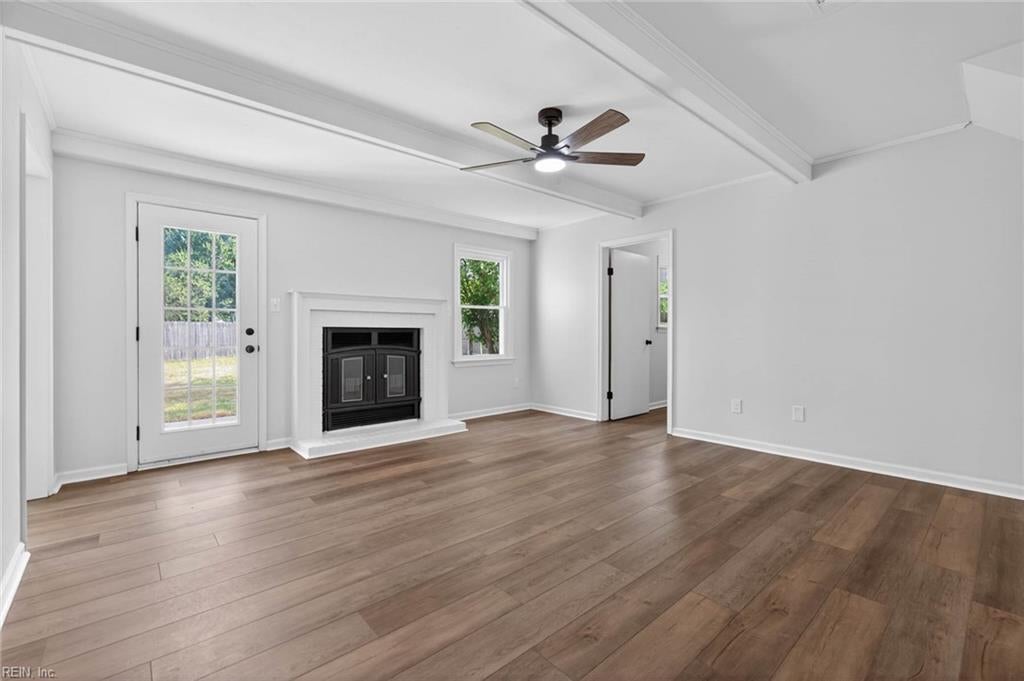 1220 Renoir CT