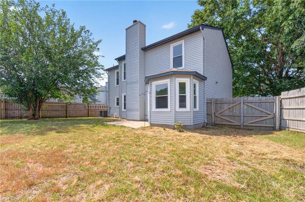 1220 Renoir CT