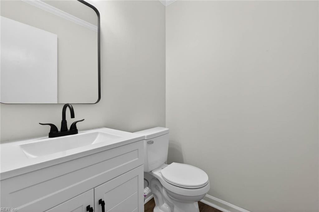 1220 Renoir CT