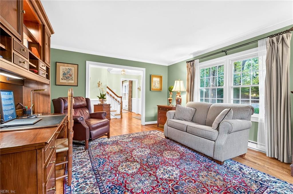 424 Susan Constant DR