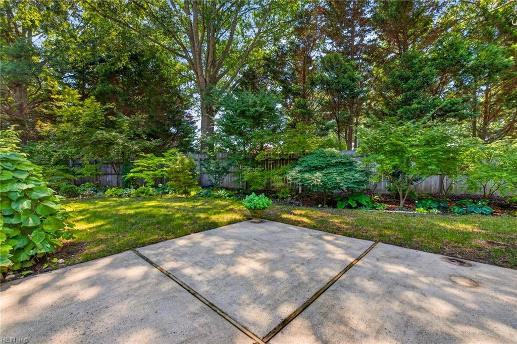 1204 Lingale CT