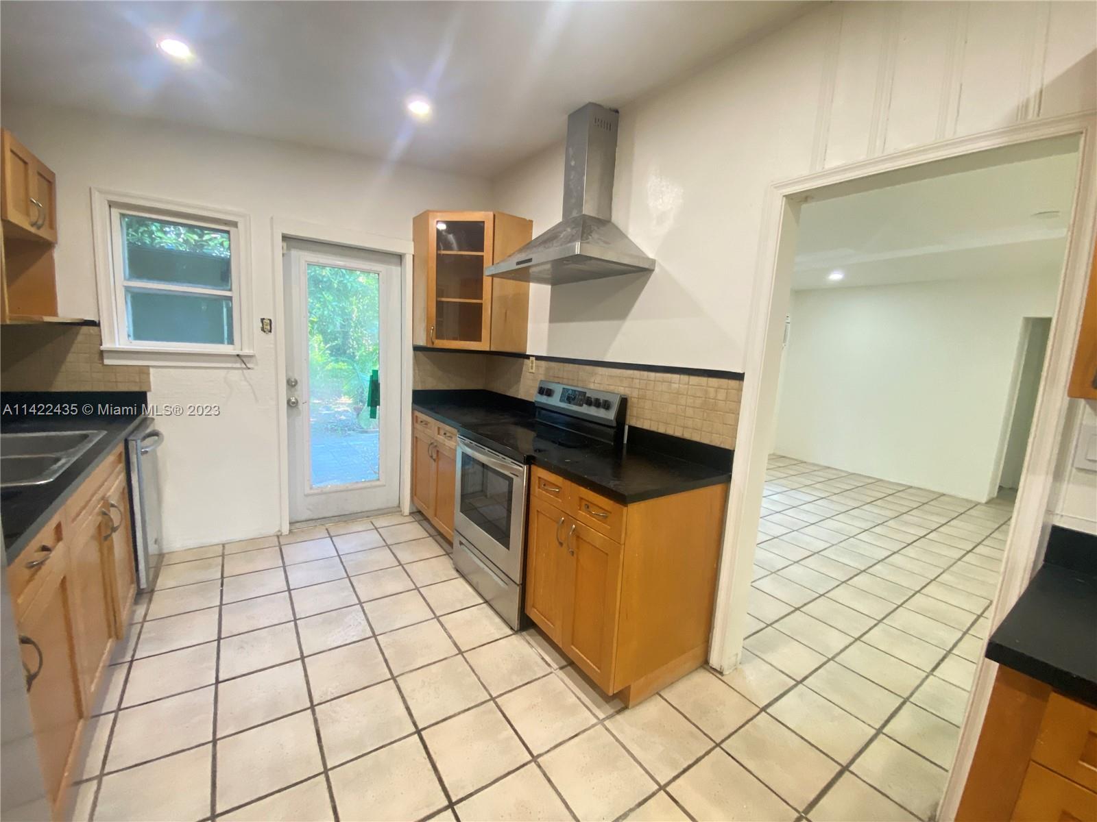 620 SW 13th Ave