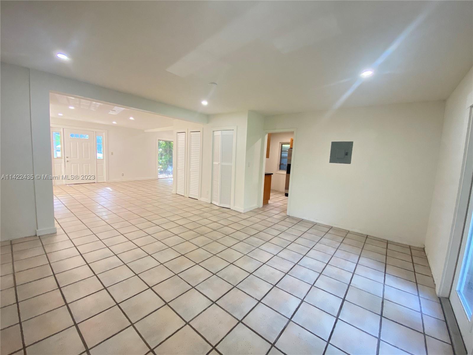 620 SW 13th Ave