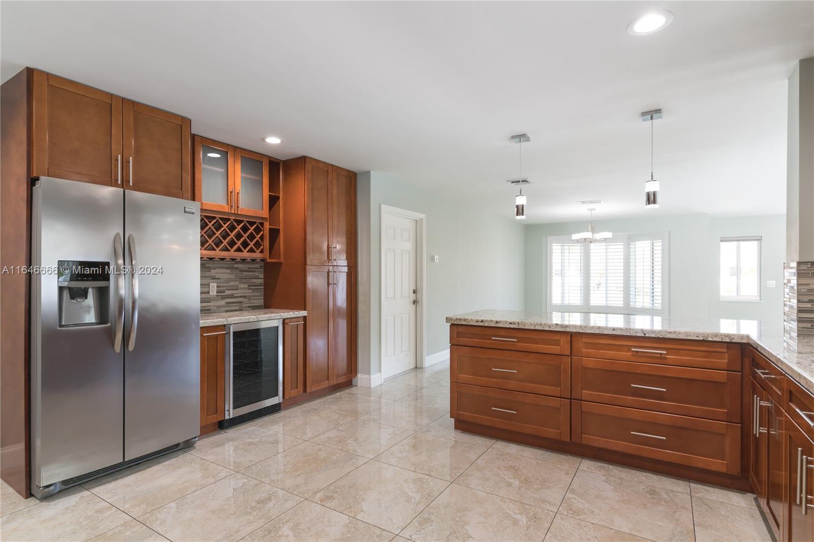 3256 Oleander Way
