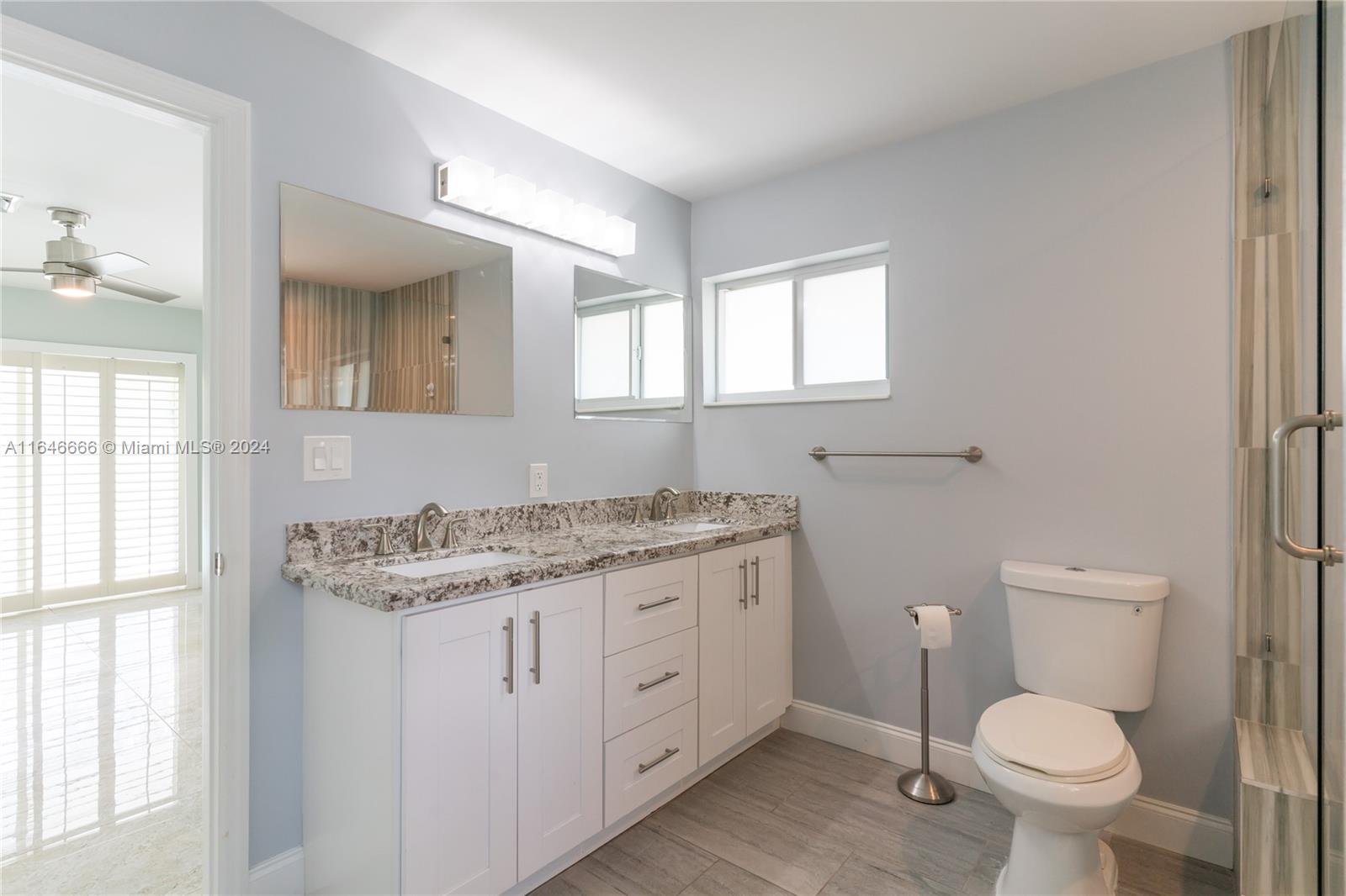 3256 Oleander Way