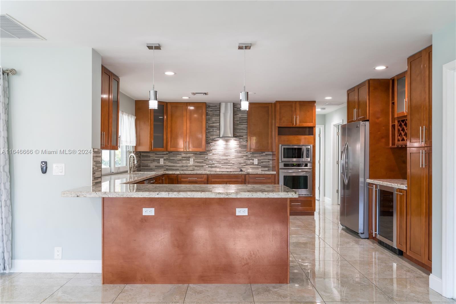 3256 Oleander Way