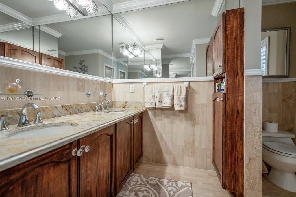 3270 S Terra Mar Dr