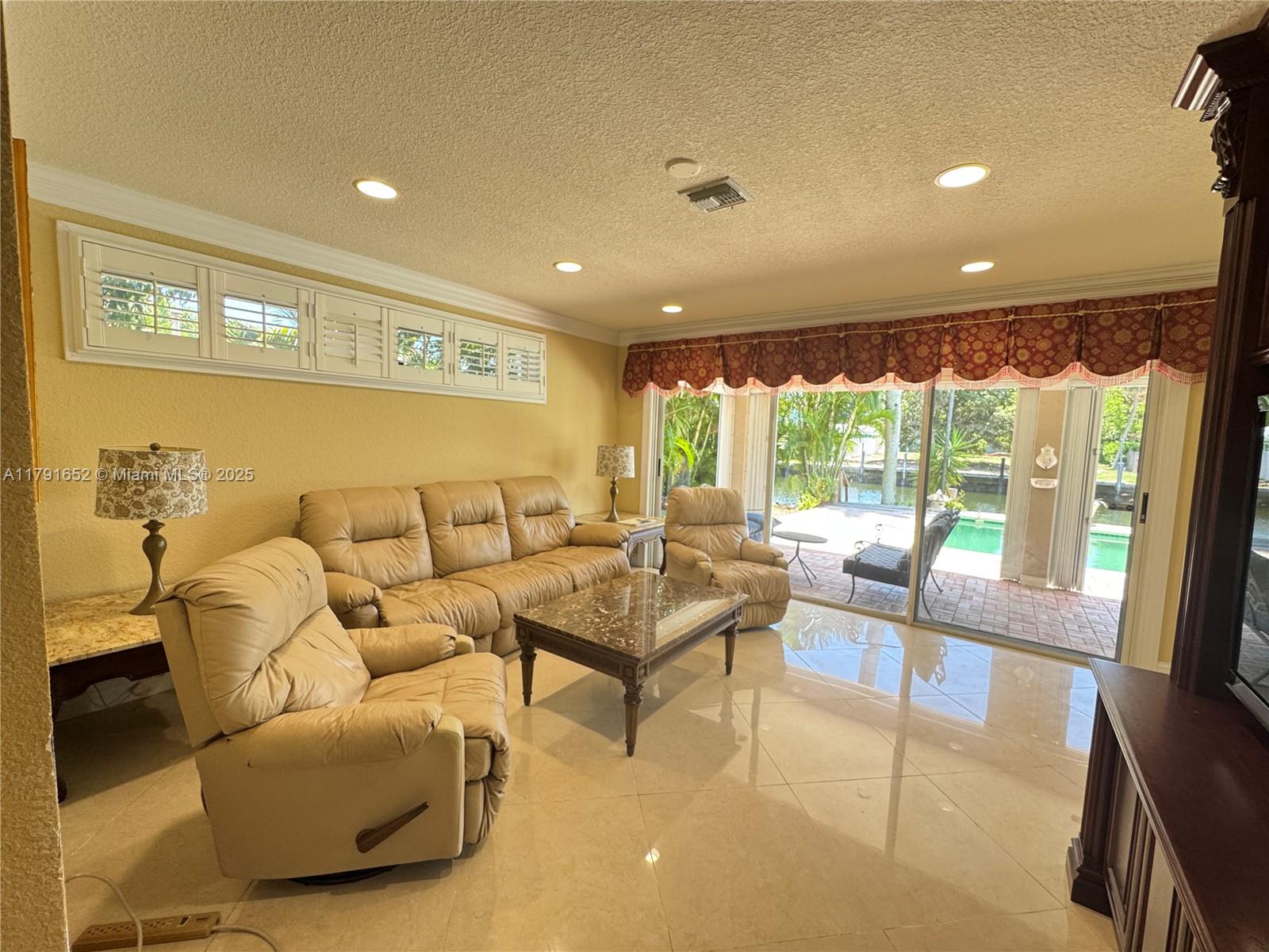 3270 S Terra Mar Dr
