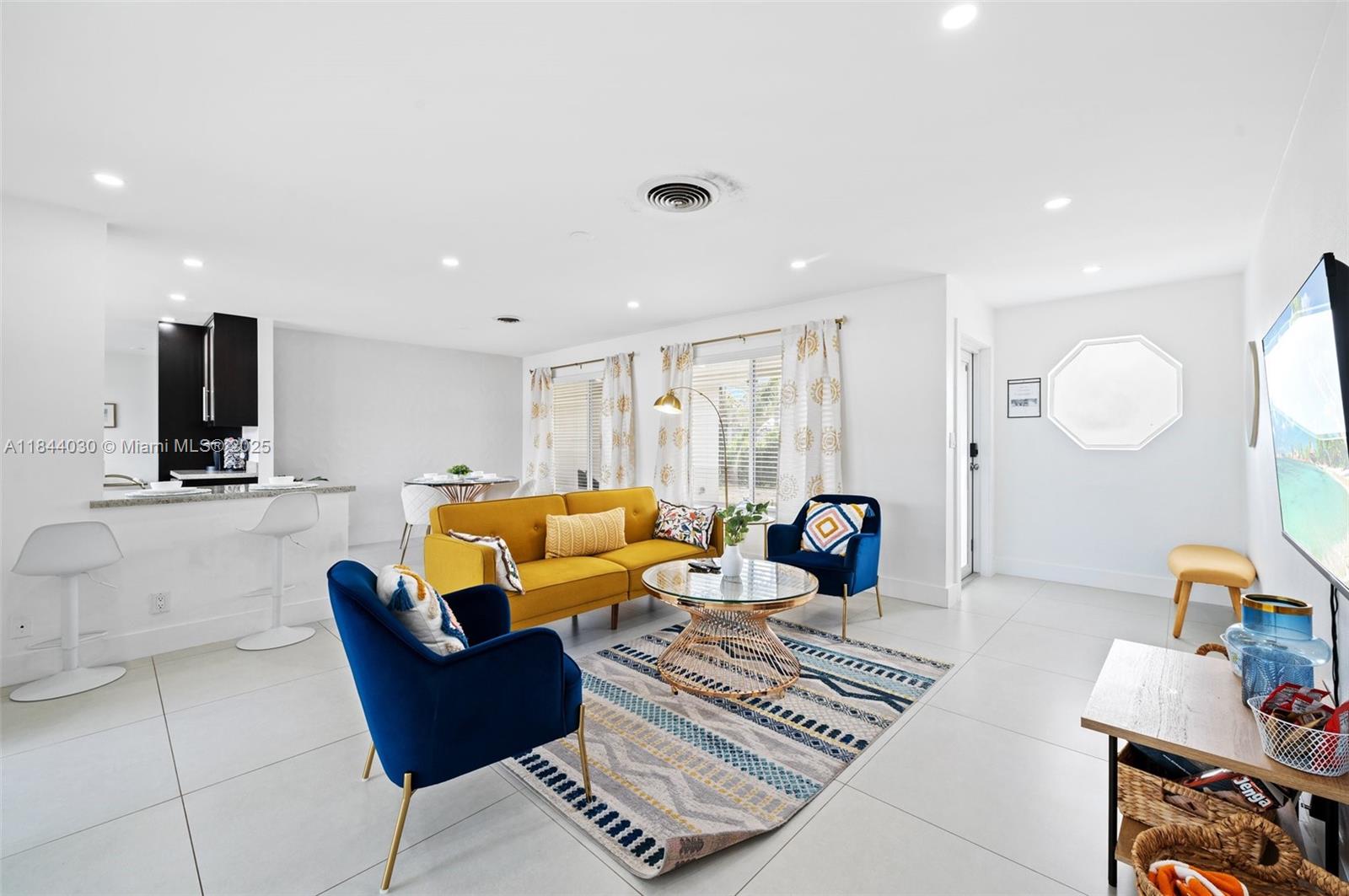 1709 SW 5th Pl