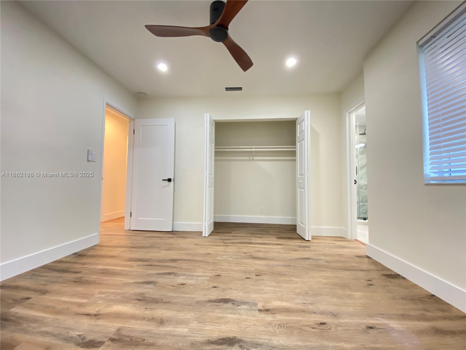 3060 NE 4th Ave