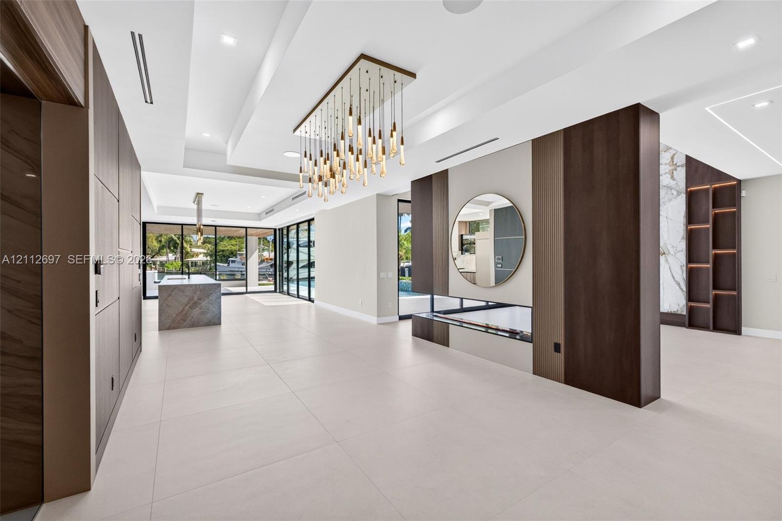 700 SW 12th Ave